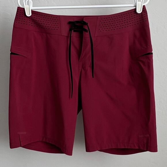 Lululemon Current State Short 9” Men’s Size 30 Vacation Beach Pool Resort Swim - Picture 1 of 8